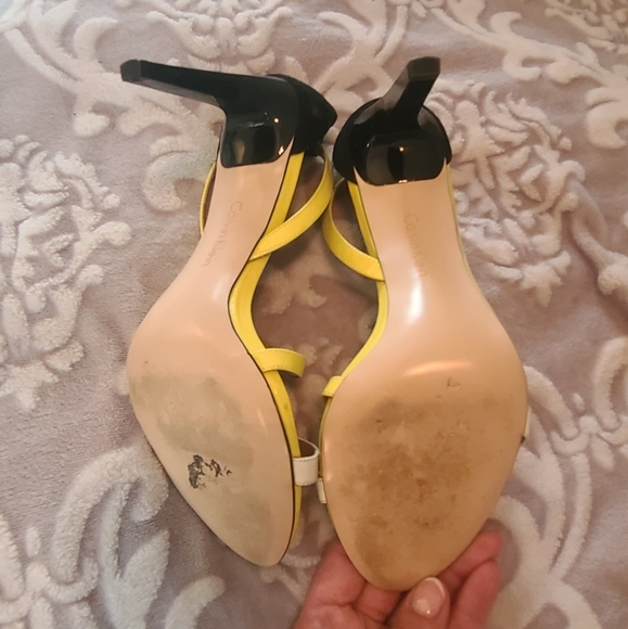 Calvin Klein Yellow Taxi Shoes - Picture 7 of 8